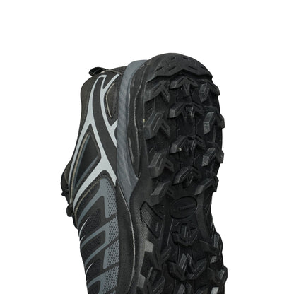A pair of lightweight, multi-purpose hiking shoes featuring a durable toe cap, waterproof breathable membrane, and non-slip rubber outsole with 5mm gripping studs, designed for excellent cushioning and grip on various walking trails.